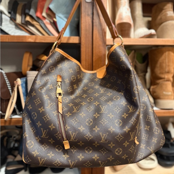 Louis Vuitton Handbags - Louis Vuitton Delightful GM Monogram Bag